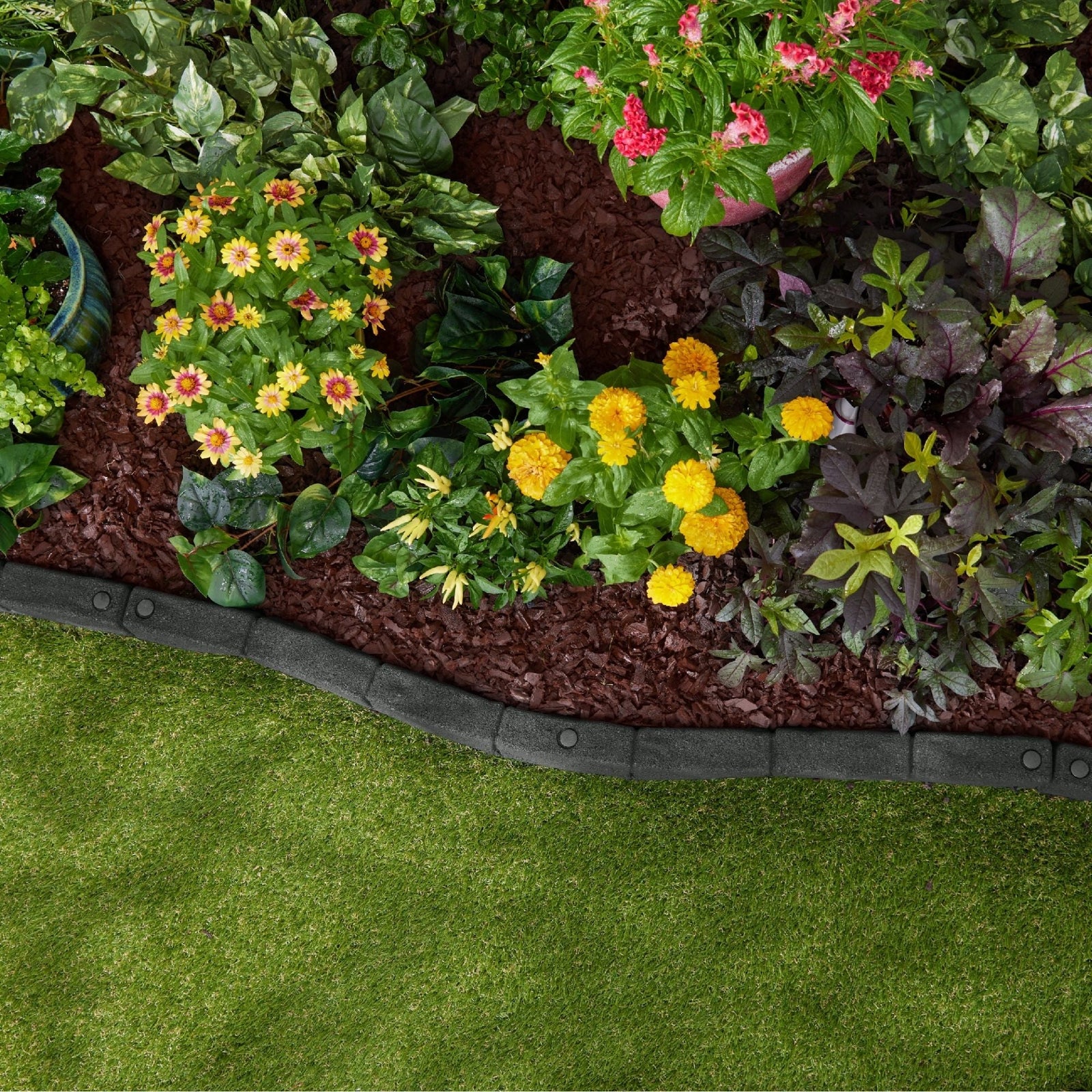 The All Year Round Checklist for Rubber Mulch Maintenance
